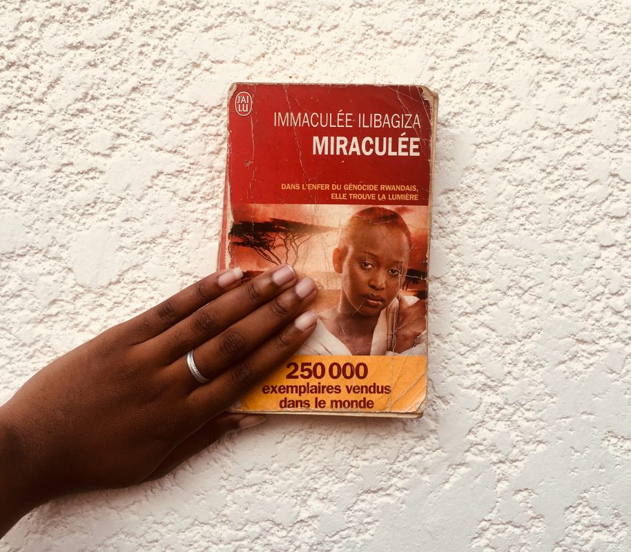 Article : J&rsquo;ai lu « Miraculée » ou l&rsquo;histoire d&rsquo;une survivante du génocide Rwandais